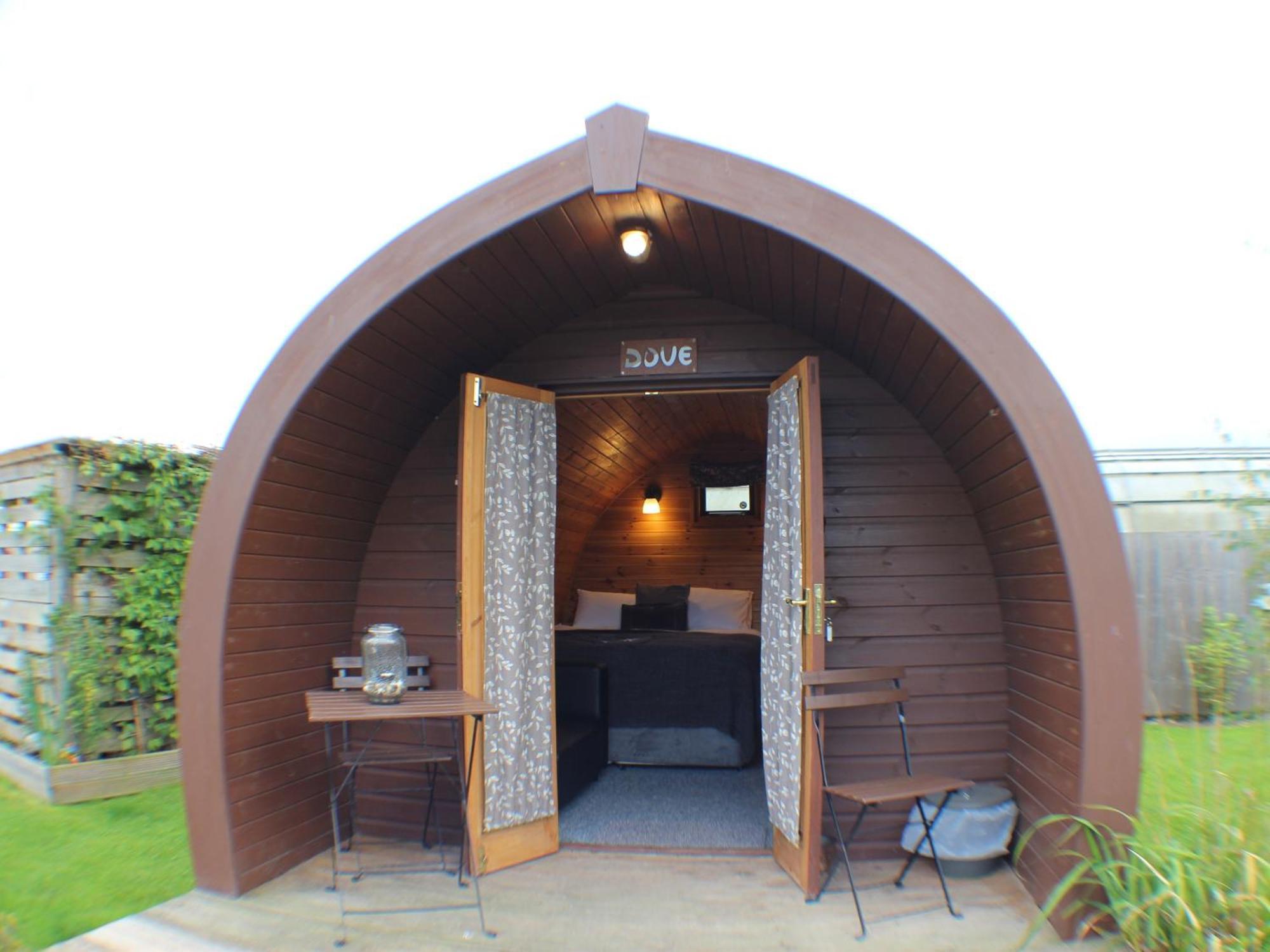 The Little Hide - Adult Only Camping Pods Wigginton  المظهر الخارجي الصورة