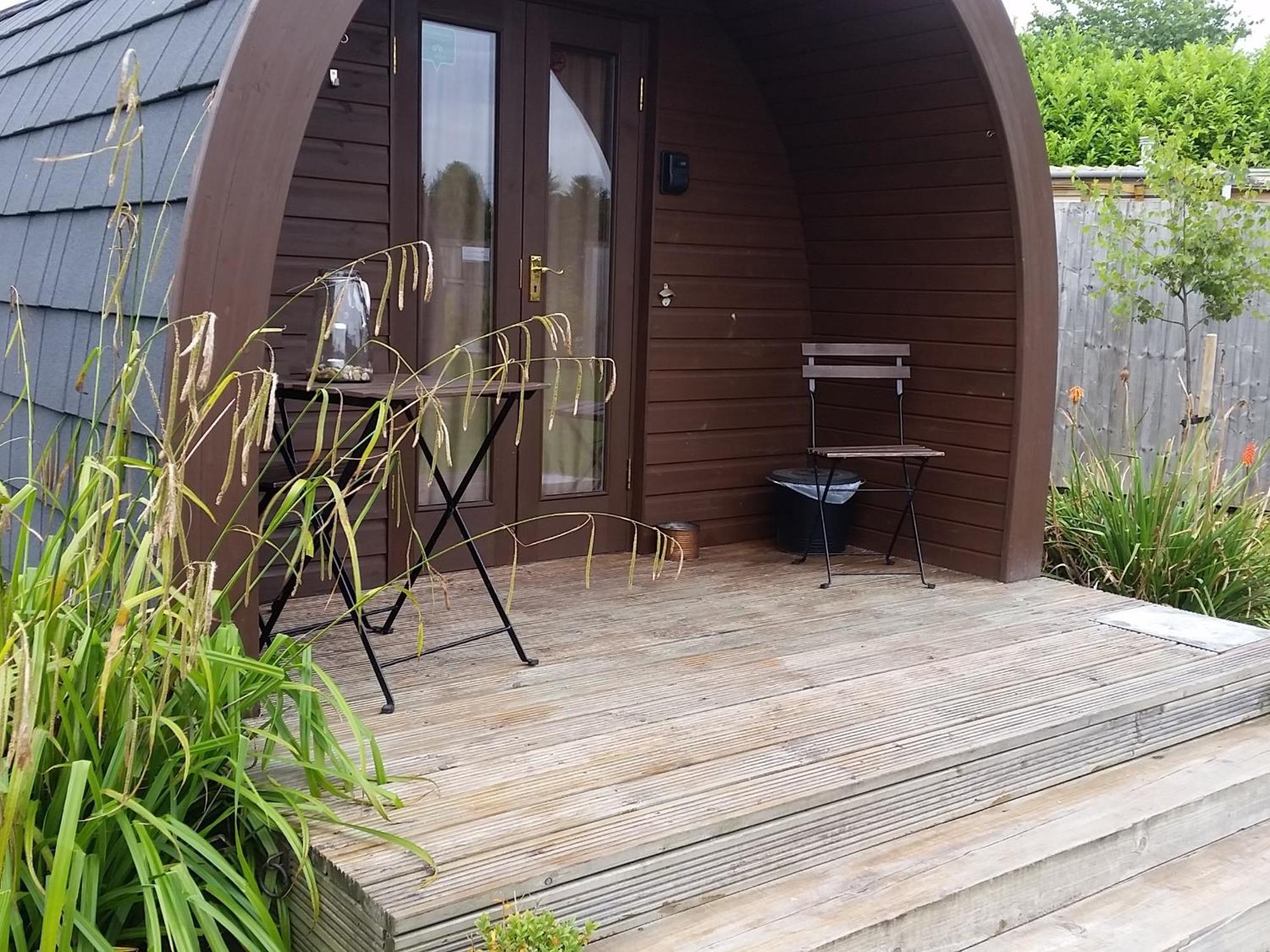 The Little Hide - Adult Only Camping Pods Wigginton  المظهر الخارجي الصورة