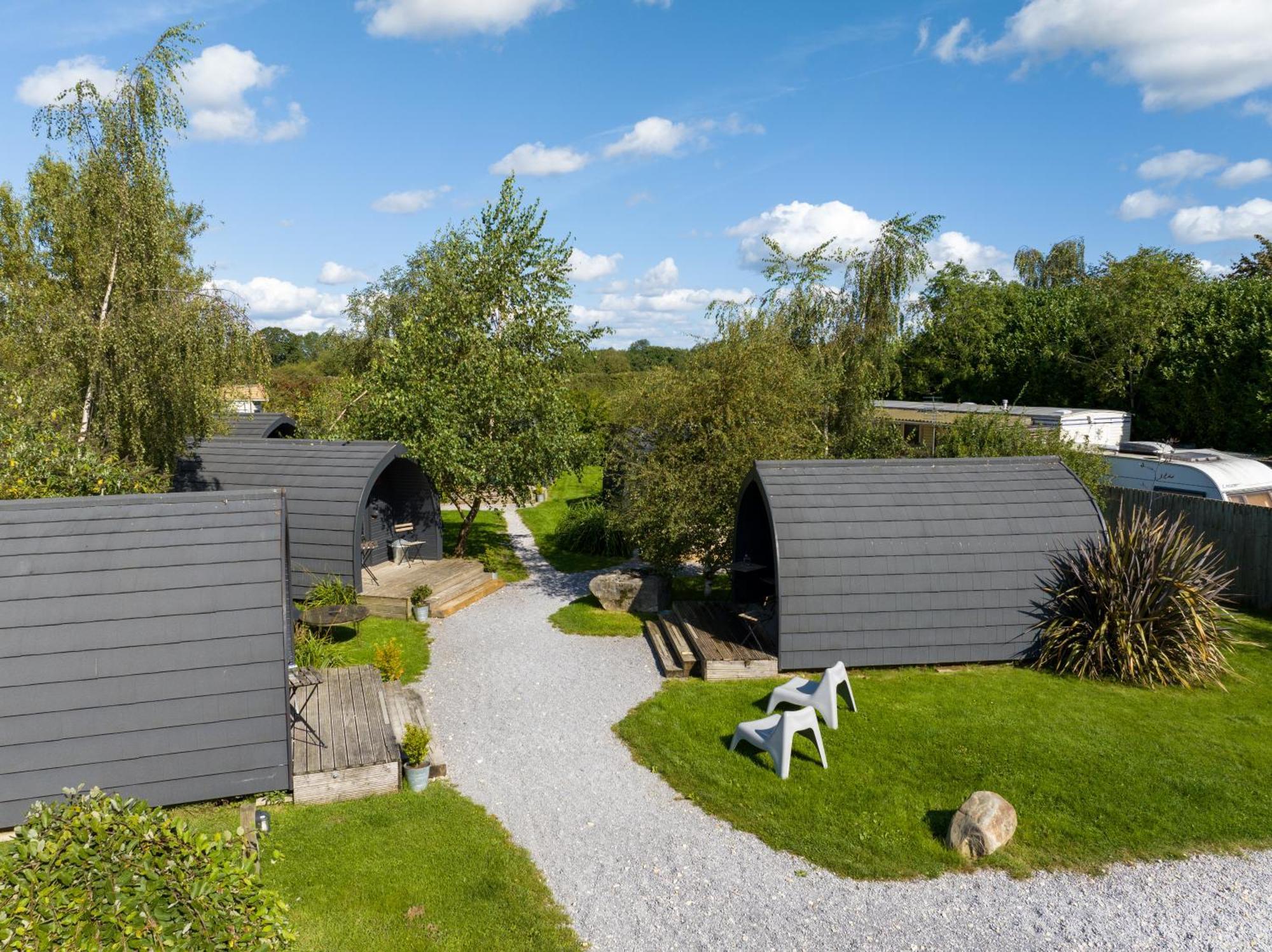 The Little Hide - Adult Only Camping Pods Wigginton  المظهر الخارجي الصورة